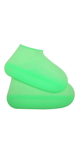 Vibrant green rain boot covers with thickened, non-slip, and wear-resistant soles displayed on a plain white background.