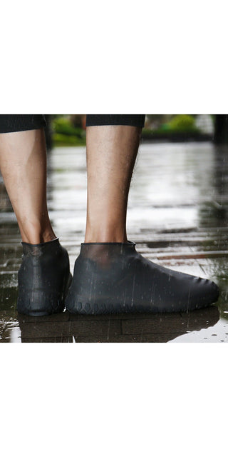 Silicone waterproof rain boot covers with thickened non-slip and wear-resistant soles protect shoes from wet weather conditions.