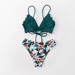 Atember aub endes, florales Bikini-Set mit hohem Bein-Erhöhen Sie Ihren Strands til