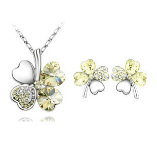 Four Leaf Clover Crystal Necklace & Earring Set for a Touch