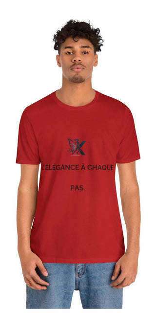 Unisex Red Jersey Short Sleeve T-Shirt with Elegance a Chaque Pas Graphic