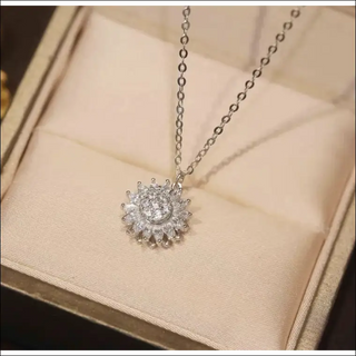 K-AROLE™️ Elegant Sunflower Pendant Necklace