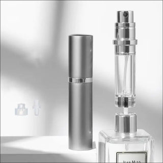 Perfume Vaporizers Bottled Bottoms Filled With High-end