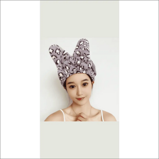 Retro - Inspired Bow Shower Cap - Luxurious Headwear for a Relaxing Spa Day - K - AROLE