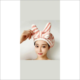 Retro - Inspired Bow Shower Cap - Luxurious Headwear for a Relaxing Spa Day - K - AROLE