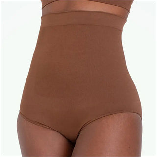 Revolutionize Your Silhouette: Seamless Shapewear Elegance!