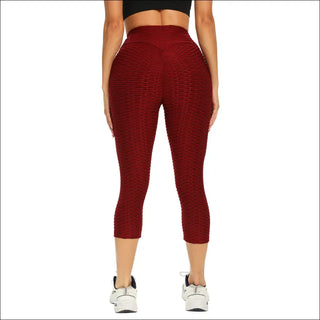 Sculpting Seamless High-Waisted Capri Leggings - Slimming