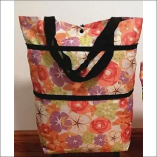 Stylish Foldable Shopping Tote with Durable Wheels