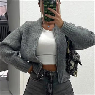 Gray Loose Fit Zipper Knitted Jacket Sweater for Urban