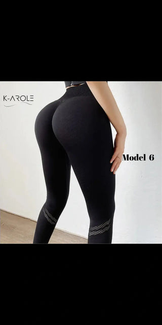Seamless, high-waisted sport leggings in black from the K-AROLE fashion brand, featuring a flattering fit and stylish design.