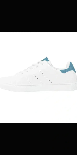 White Sneakers: Step Up Your Style with K-arole Skyline's Trendsetting Women's Sneakers K-AROLE