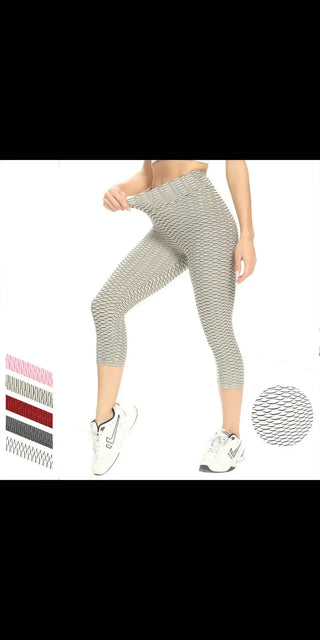 Versatile workout leggings with striped pattern, ideal for yoga and fitness activities.